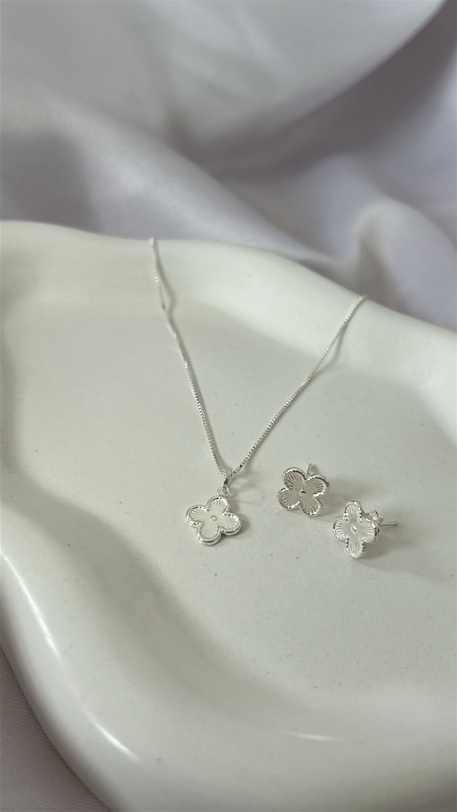 Conjunto Trevo em Prata