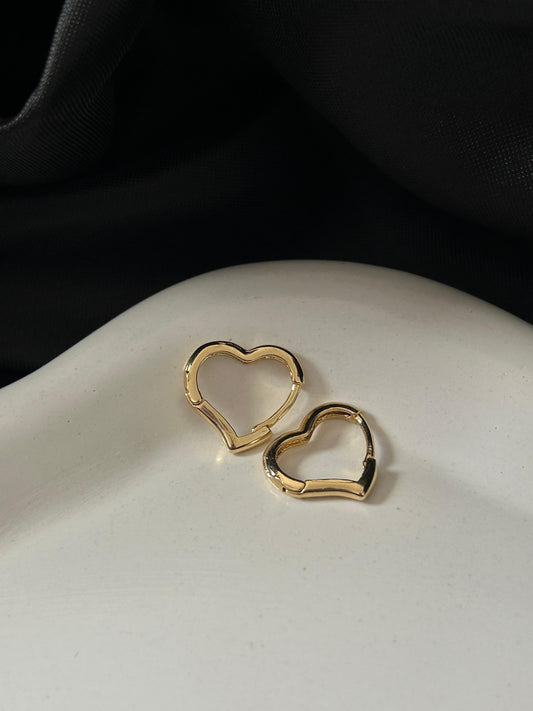 Brinco Argolinha em Coração